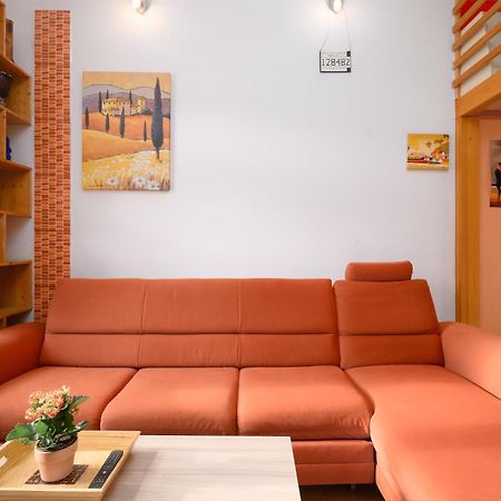 Urban View Apartment With Free Parking Ljubljana Extérieur photo