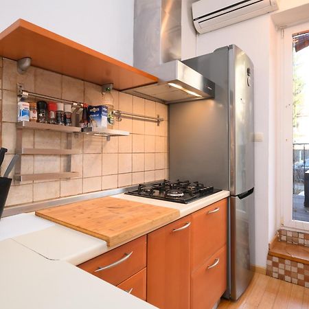 Urban View Apartment With Free Parking Ljubljana Extérieur photo